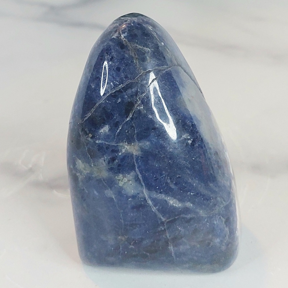Sodalite Freeform | Clarity • Communication • Inner Truth